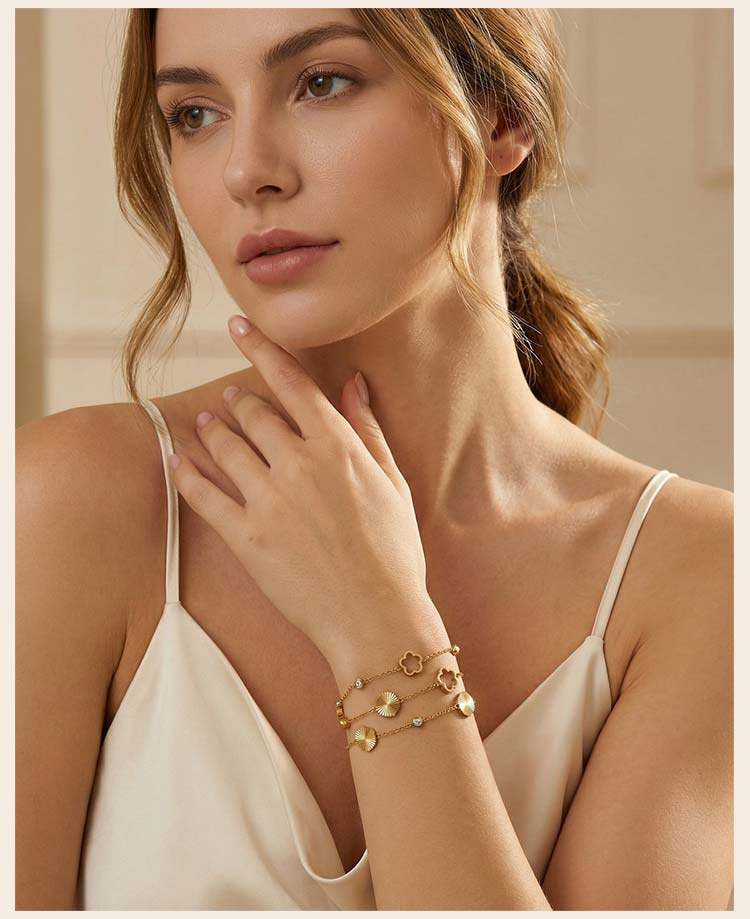 Clover Bracelet for Women, Lucky Five Leaf Charms Stainless Steel Adjustable Hand Chain Bracelet, New Fashion Accessories