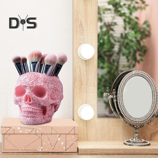 Makeup Brush Holder Skull Shape Large Capacity Makeup Brush Container Sturdy Resin Construction Storage Organizer