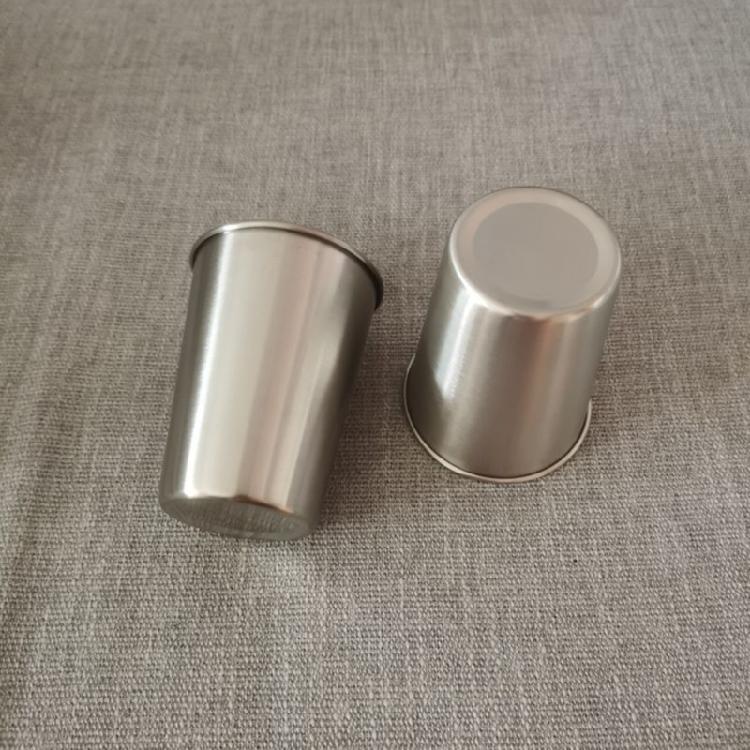 10Pcs Comfortable Rolled Mouth Cups Stylish Stainless Steel Cup Set with Rolled Brims for Parties and Outdoors