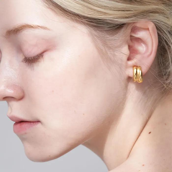 one touch tan earring