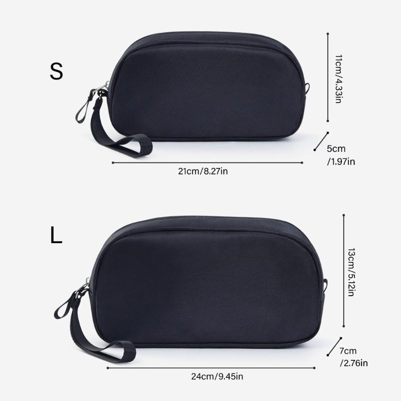 Lightweight Gadget Pouch Water Resistant Material Protects Electronic Devices During Daily Commute and Trip