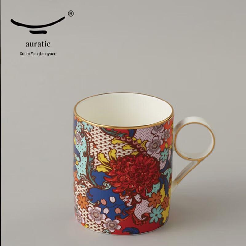 Yongfengyuan Florale Keramiktasse mit Deckel