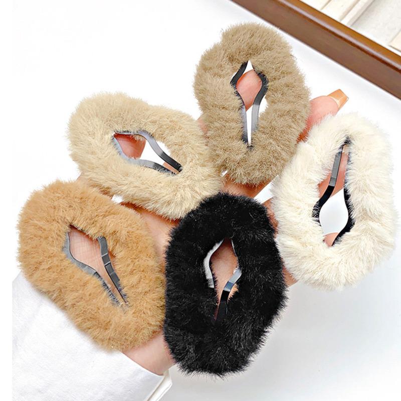 Neue Vintage Wolke Plüsch Haar Clips Elegante Einfarbig Haarnadel Barrettes Haar Klemme Clip Mode Frauen Haar Zubehör Kopfbedeckungen