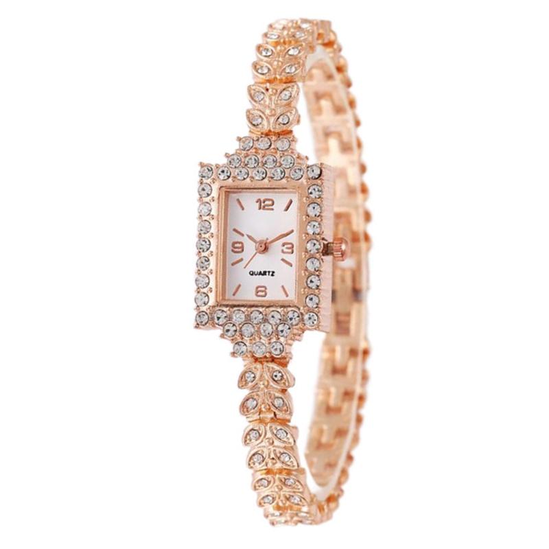 New Women's Watches Fashion Simple Square Watch Women Small Bracelet Watch Diamond Set Women Quartz Watch Relogio Feminino Clock