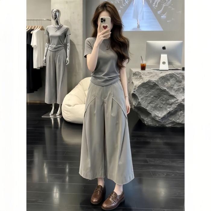 Korean Minimalist Fashion Suit Women's Solid Color Shoulder Round Neck Thin Short-sleeved T-shirt + Wide-leg Pants Pants Two-piece Set