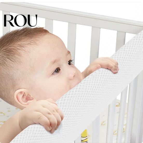 Copertura per Sbarre Lettino Dentizione Bambino 1 Set Copertura Traspirante in Rete per Culla, Morbido Protettore per Sbarre con Rivestimento Spesso Imbottito, Tappetino per Letti Toddler, Protezione Angoli Collisioni Cameretta