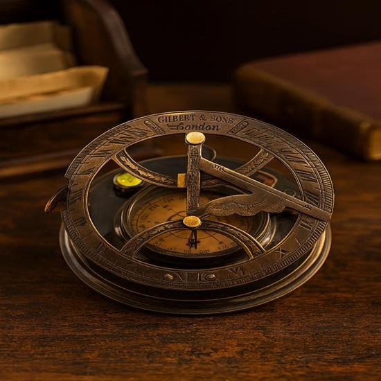 Brass Gilbert Son, 12.7 Cm Large Sundial Compass with Wood Box Anniversary Engraved Compass For Dad, Valentines Day Gift