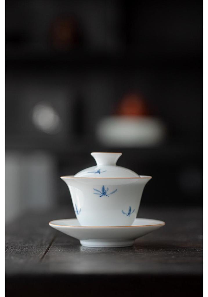 Hand-Painted Jade Clay White Porcelain Gaiwan: Small Orchid Underglaze Kung Fu Tea Set