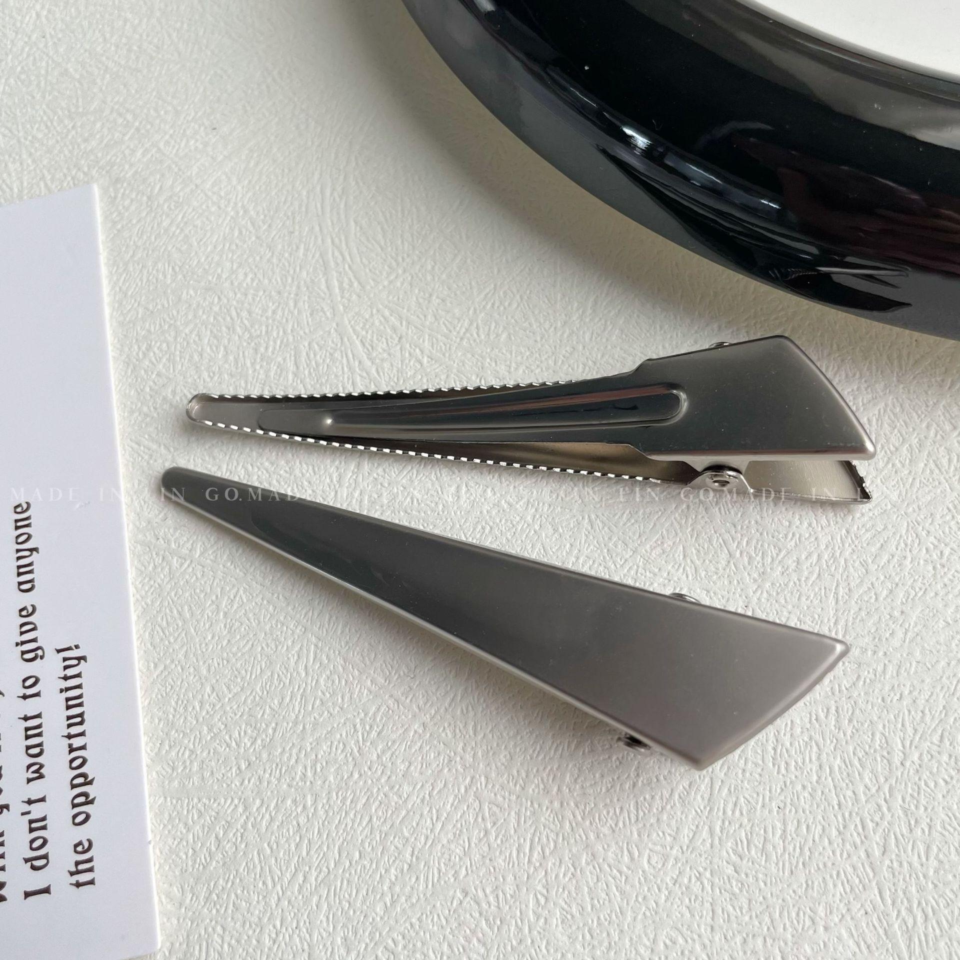 

Пятизвездочная металлическая заколка-сердечко для челки — новинка 2024 года для женщин