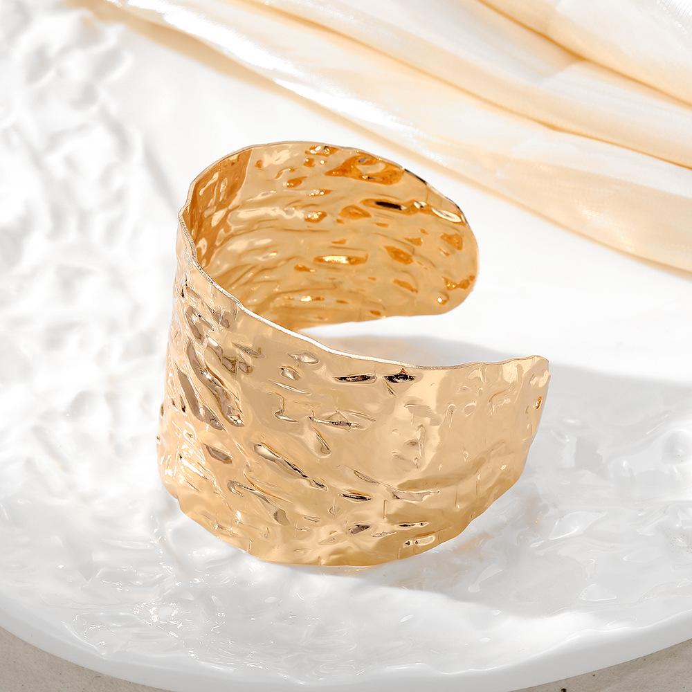 European-American Trendy Wide-Face Cuff Bracelet: Elegant, Smooth Metal, Multi-Layered, High-End Design.