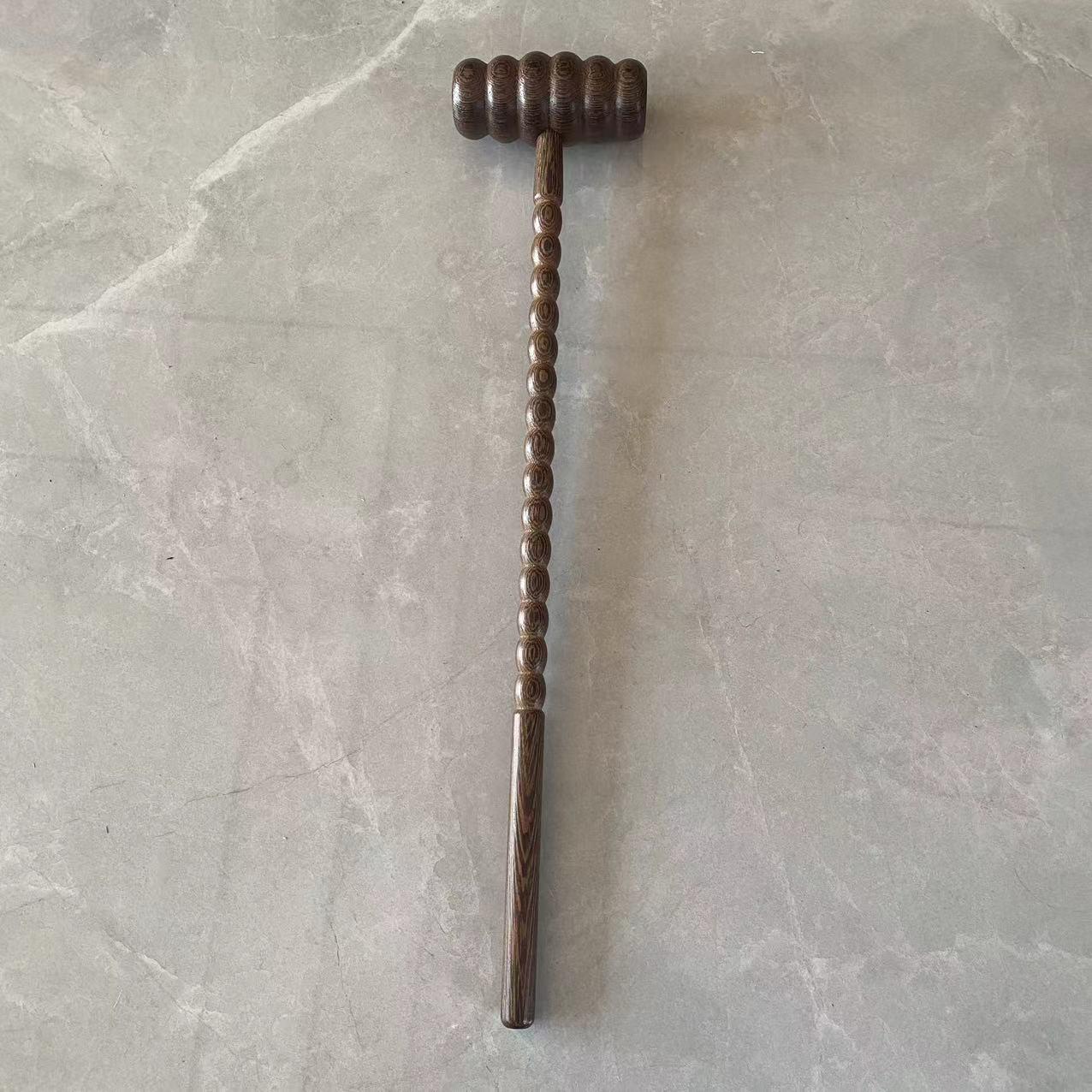 

Масажер для спини з масиву дерева у формі курячого крила - Полегшуйте болі в шиї, ногах і попереку за допомогою точкового постукування для літнього фітнесу Approximately 42 cm