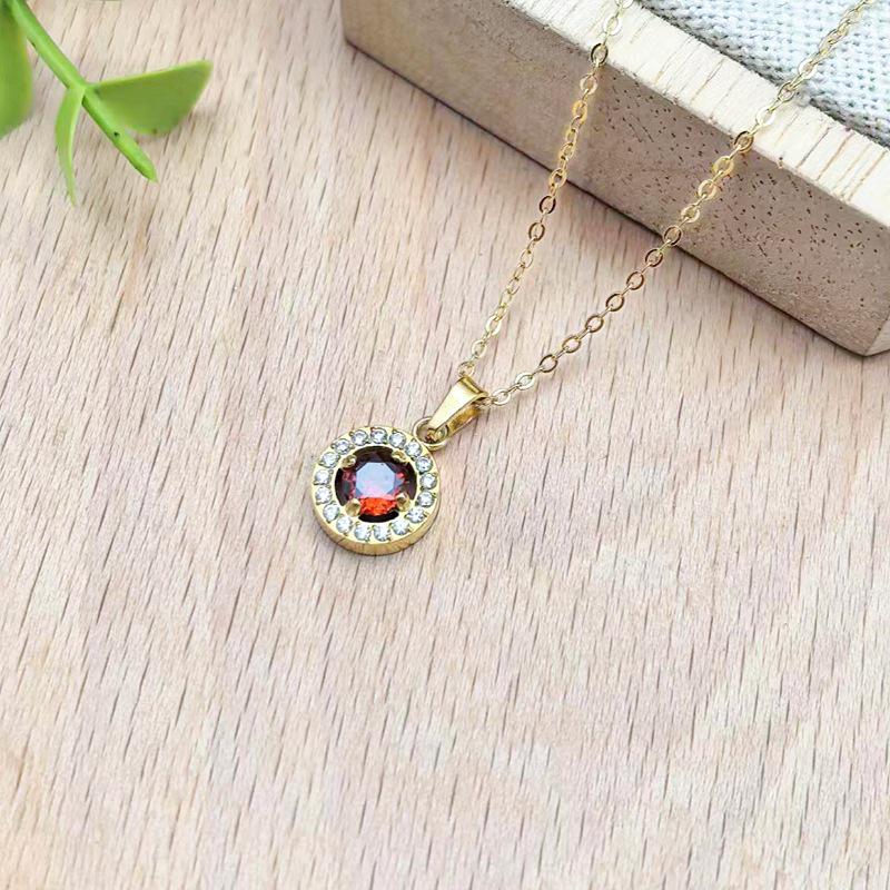 Elegant Women's T-Shaped Titanium Steel Necklace - Light Luxury Style Clavicle Jewelry