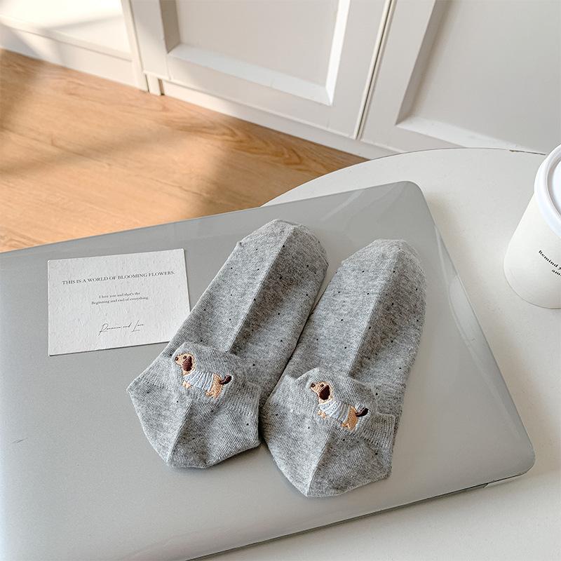 Female Spring and Summer Thin Pure Cotton Polka Dot Cute Cartoon Dachshund Embroidered Boat Socks