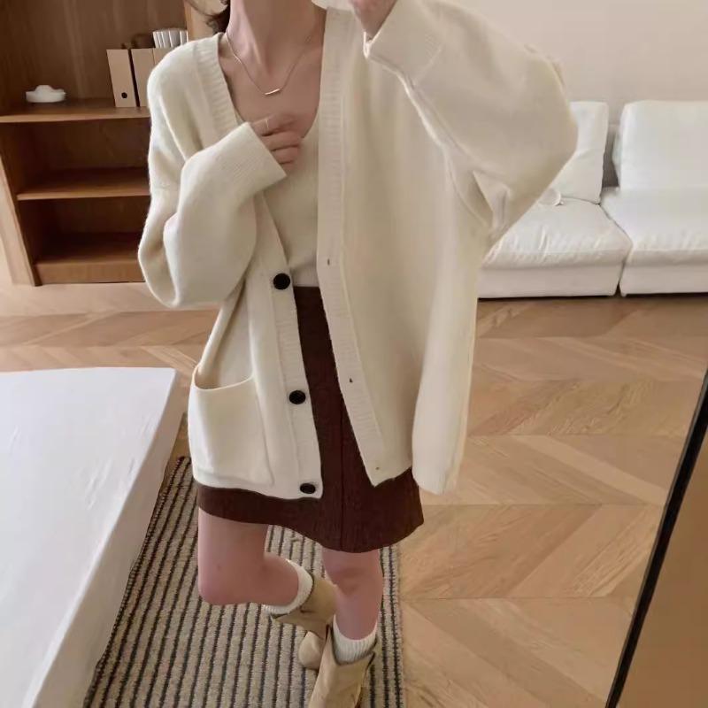 Simple and versatile sweater jacket top women's autumn and winter new loose large size fashion soft waxy knitted cardigan