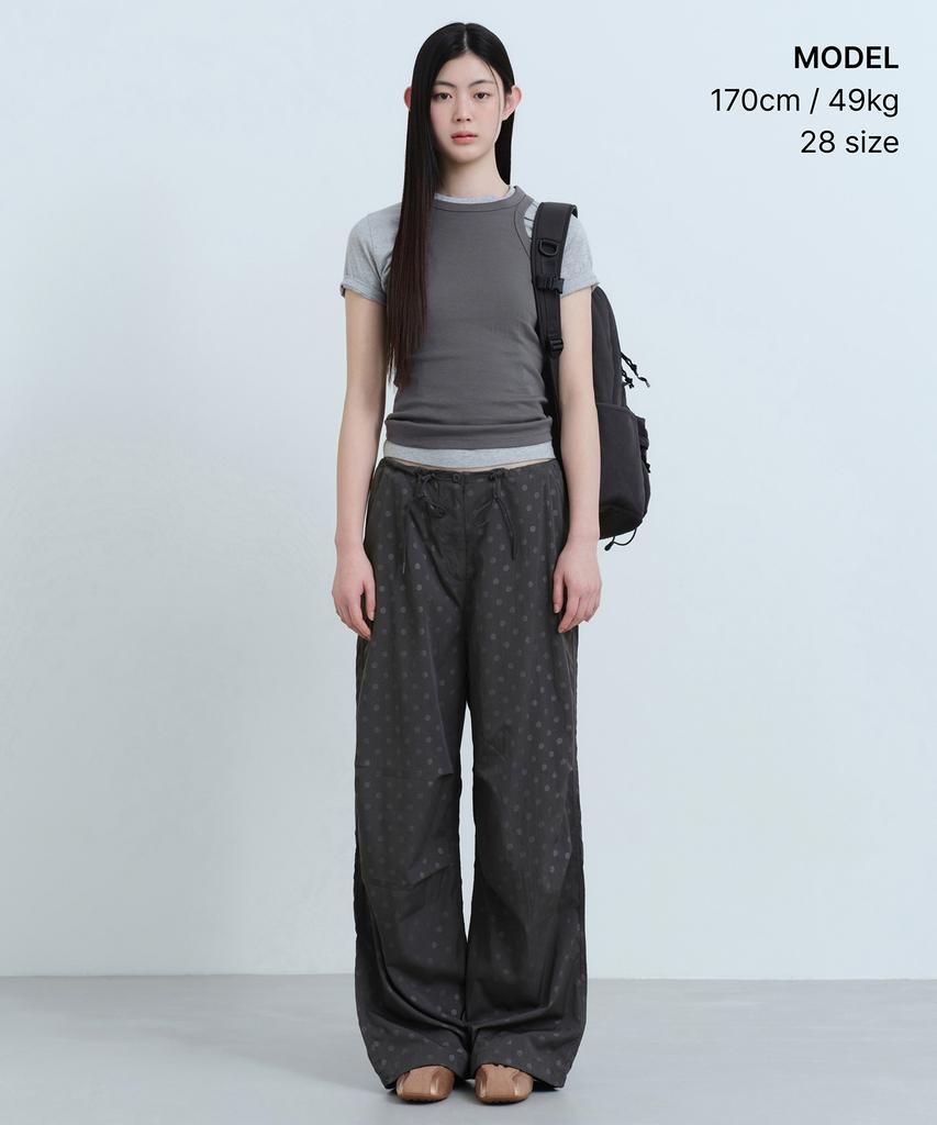 MUSINSA STANDARD WOMAN Polka Dot Parachute Pants [Gunmetal]