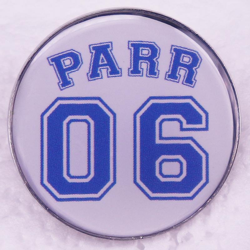 

Aragon 06 Brooch Badge Accessory