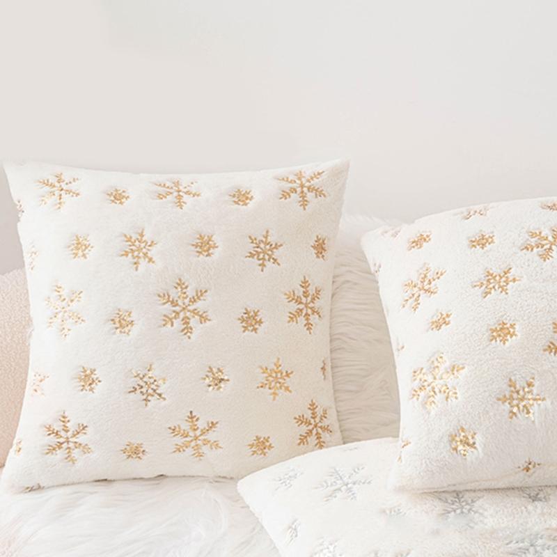 Snowflake Print Cushion Cover Sofa Couch Decoration Pillow Cover  Pillowcase Perfect for Christmas Decorations