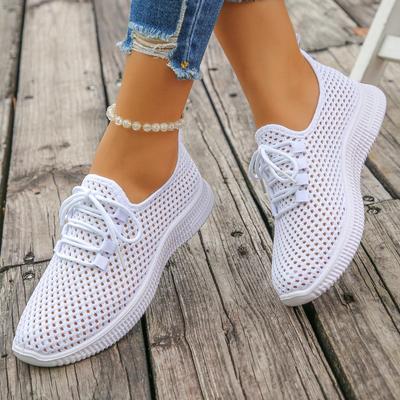 Women's Large Mesh Sports Shoes - Breathable and Lightweight for Summer Running