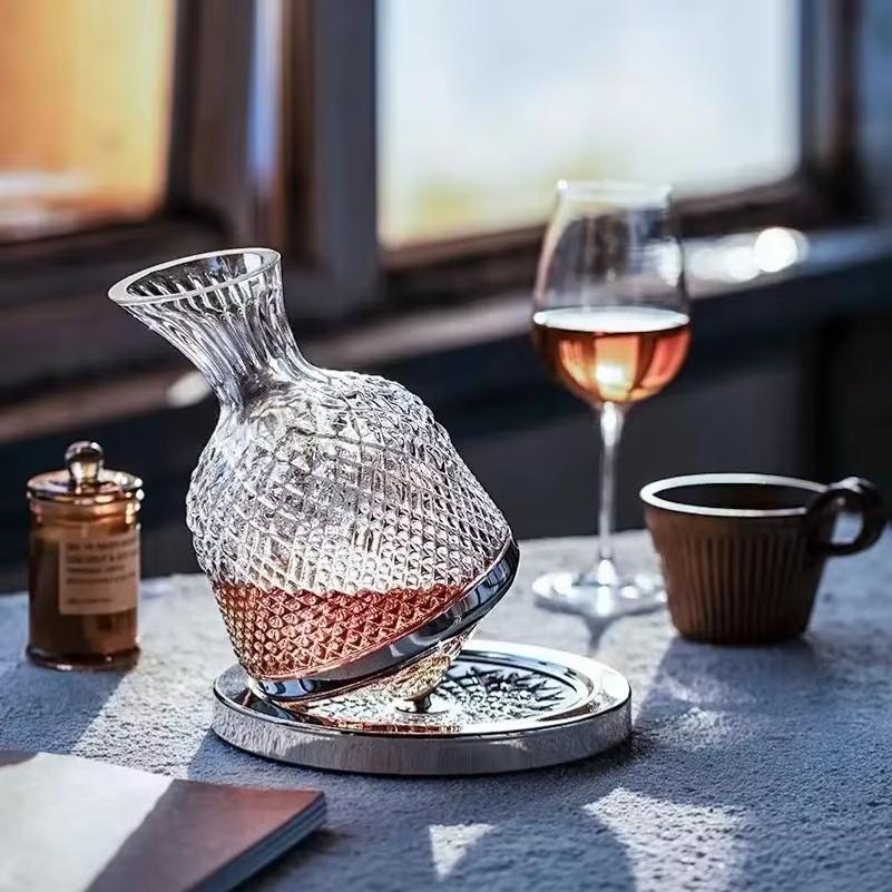 High End Crystal Glass 360 Degree Rotating Decanter Drum 1500ml Decanter Wine Dispenser Inflator Mirror Kettle Decoration