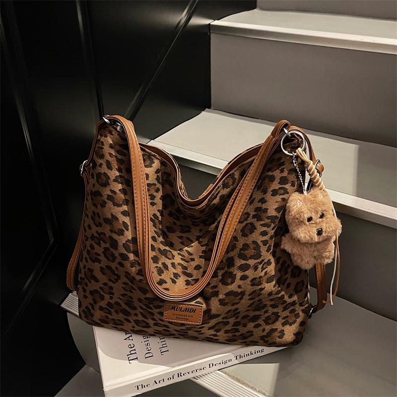 Leopard Print Tote Bag Women's Large Capacity Retro Shoulder Bag Multi-Functional Backpack