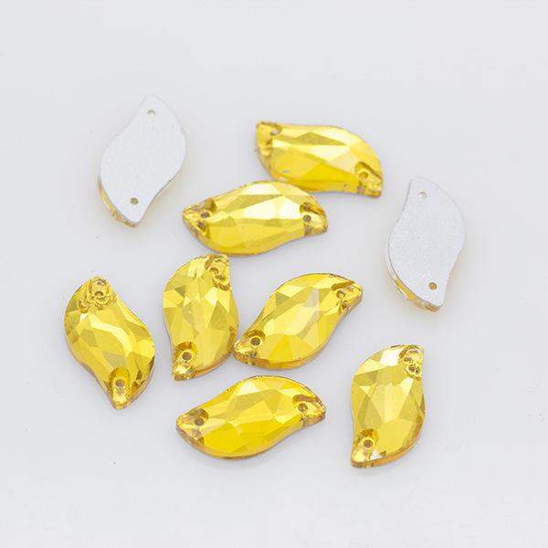 28-delars S-formade kristallglasdiamantblad för gör-det-själv-kläder och bröllopsklänningsaccessoarer