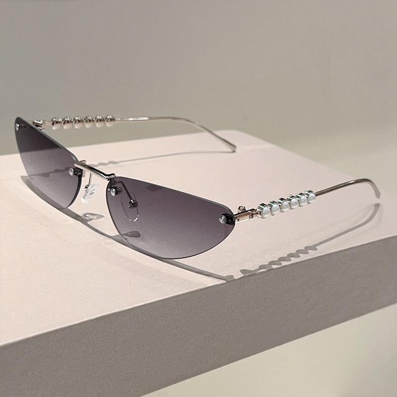 Vintage Triangle Cat Eye Sunglasses Women For Men Luxury Brand Designer Sun Glasses Punk Popular Rimless Pearl Eyeglasses