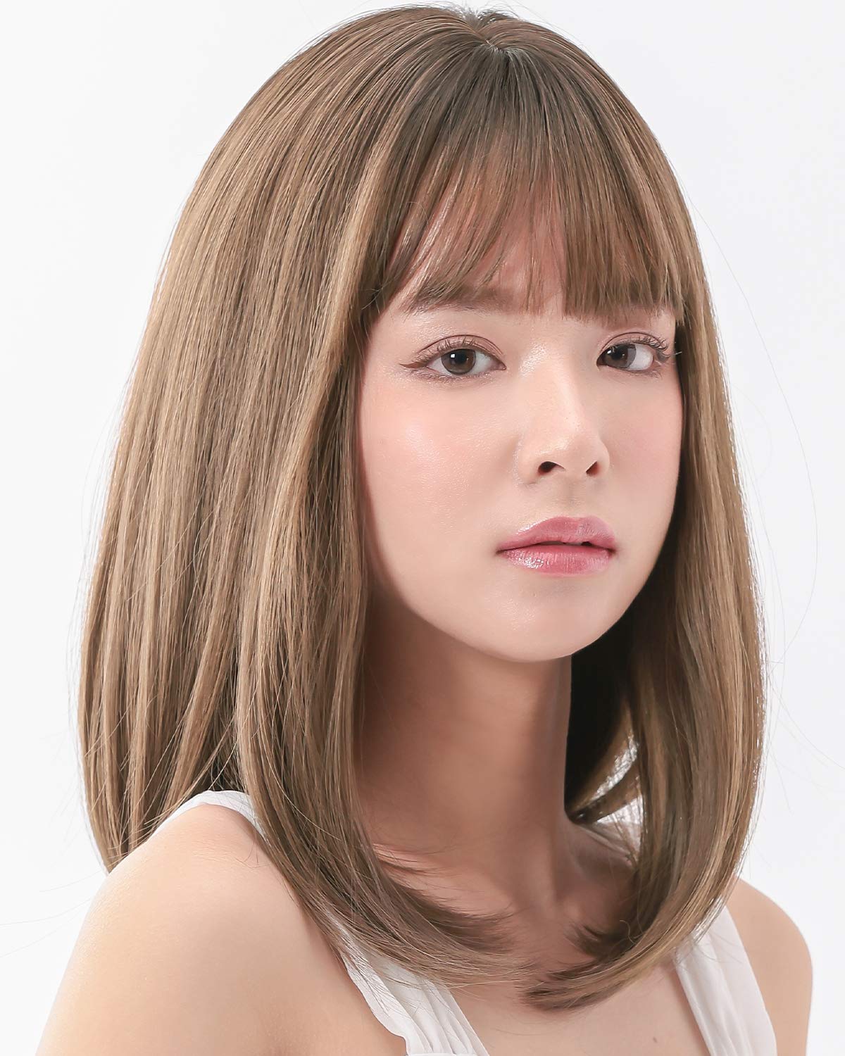 

AQUADOLL Medium Full Wig, Simple Midi Style, Black/Blonde, Printed, One Size Fits All, P-WBG. Water Beige Print, wg317P-WBG