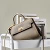Commuter Women's Bag Versatile Cowhide Shoulder Bag Trendy Hand Messenger Bag