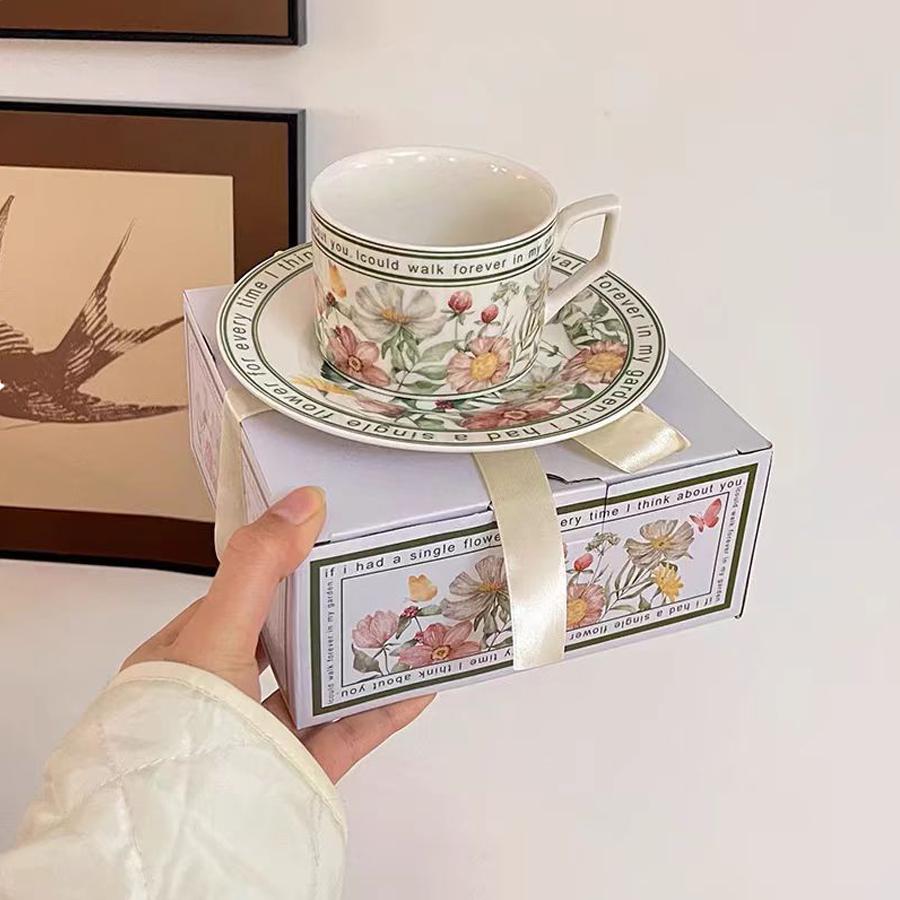 

French retro floral ceramic coffee cup and plate set, rustic garden style gift box, home afternoon tea, ceremonial mug 1pc