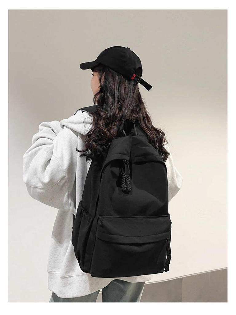 Korean-Style Lightweight Backpack for Girls: Large Capacity, Simple & Casual Design for Junior High & High School Students