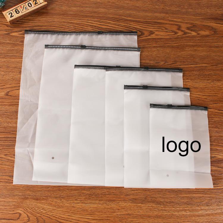 Custom Frosted Plastic Zipper Bag White Transparent Frosted PVC Kraft Custom Poly Zipper Bag for Clothing Packaging 15*20cm