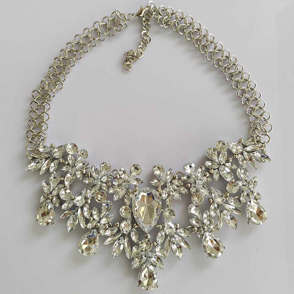 2026 New Fashion Green Clear AB Crystal Rhinestone Choker Necklace Women Indian Statement Large Collar Big Bib Necklace Jewelry