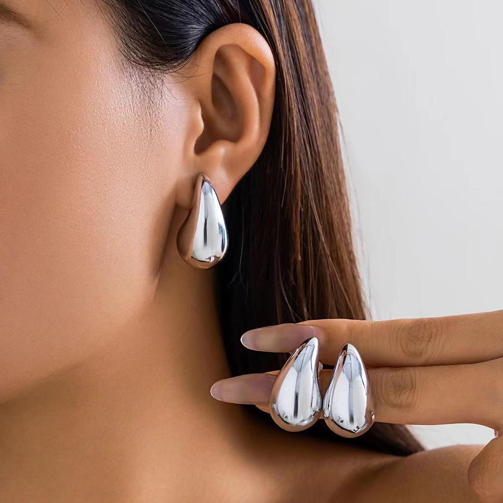 European & American Teardrop Stud Earrings: Fresh, Elegant, and Versatile Style