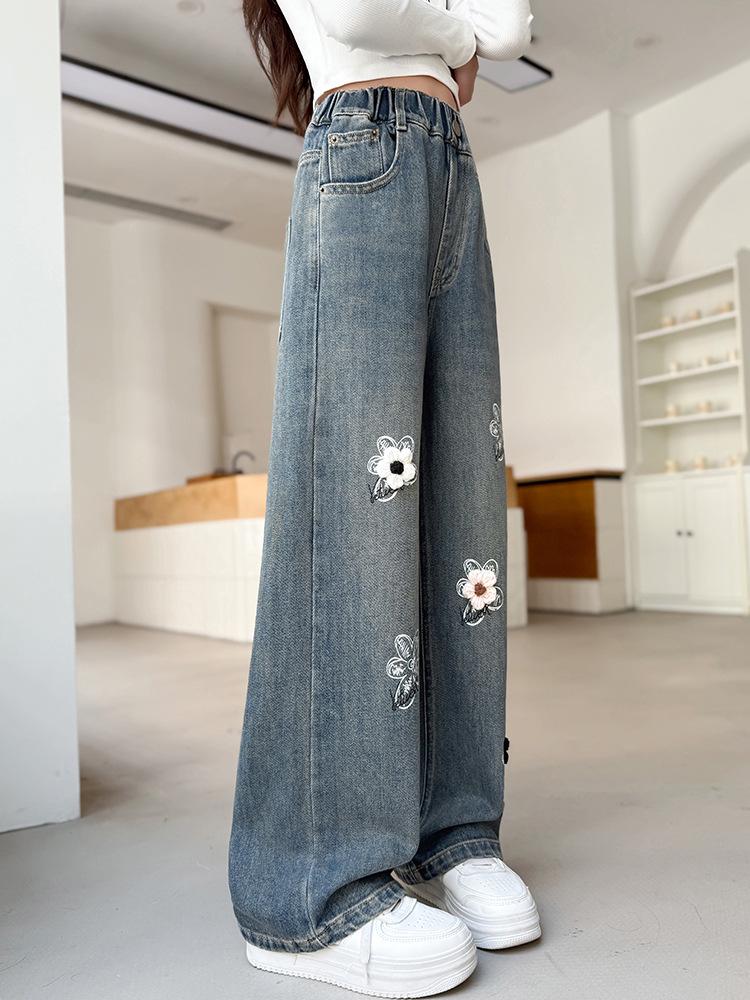 Autumn 2025 Girls' Wide Leg Jeans with 3D Flowers - Fashionable High Waist Straight Leg Pants for Kids