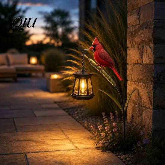 Outdoor Metal Garden Decor Solar Light, Red Bird Lantern, Stake Yard Decor, Weather Resistant Lawn Ornaments Warm Glow Lantern for Patio Porch,