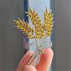 Elegante Gouden Broche met Tarwe Metaal Versiering Stijlvolle Tarweaar Broche Ornament Reversspeld voor Damespak of Trui