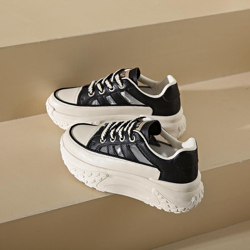 

Increase the height of Xiaobai casual net shoes, the new 2025 sub-versatile sports shoes, platform dad shoes, women s muffin, breathable price is exc 35