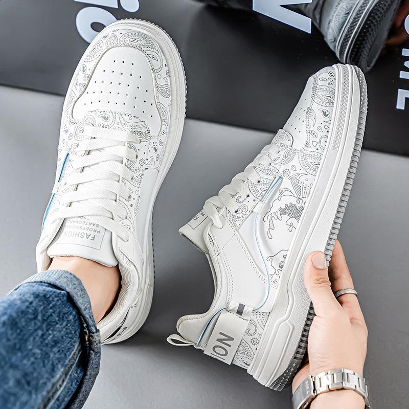 CM summer new casual board shoes men's fashion versatile sports style youth men's shoes