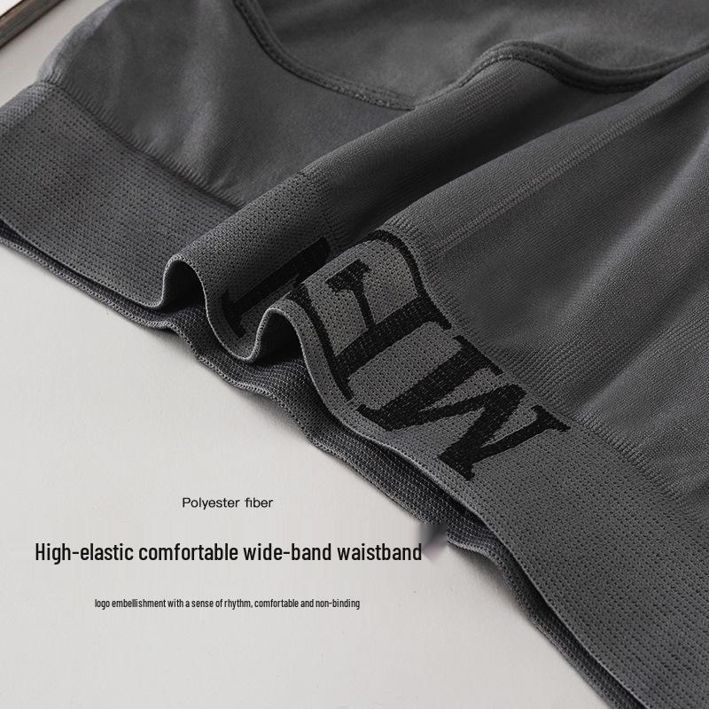 Men's Plus Size Mid-Waist Seamless Breathable Sport Briefs