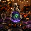 Samlarobjekt i vintagestil med LED-ljus, Halloween-dekor i falsk kristallkula, Hartsfigur av häxa/skelett/katt/spöke med läskig hemdekor