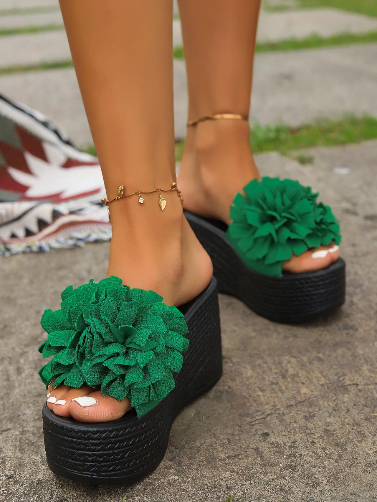 

Цветочные крутые тапочки женские 2025 лето новые большой размер женские крутые тапочки нескользящие с открытым носком повседневные тапочки 43 зелёный