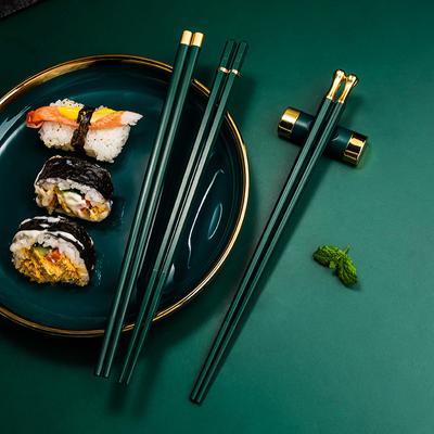 Luxusní zelené hůlky v čínském stylu k jídlu Slitinové hůlky Restaurace Hot Pot Dlouhé hůlky Kuchyňské potřeby pro domácnost