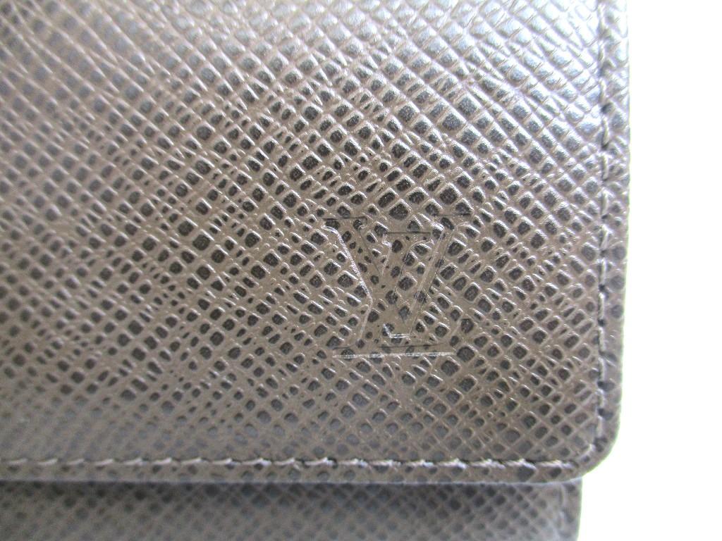 Authentic LOUIS VUITTON Dark Brown Taiga Leather Multicles 6 Key Cases #a650  Refurbished