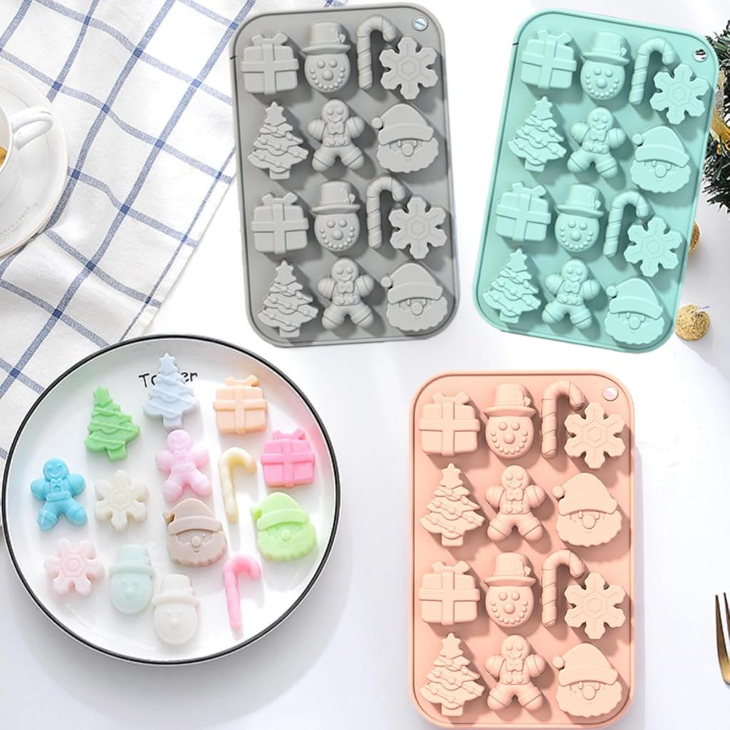 Christmas modeling silicone mold Christmas tree snowman Santa Claus candy chocolate cake baking candy jelly soap mold color 3PC