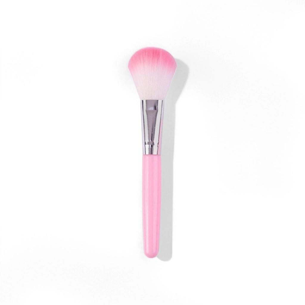 Portable Angled Contour Brush with Wooden Handle & Fiber Bristles