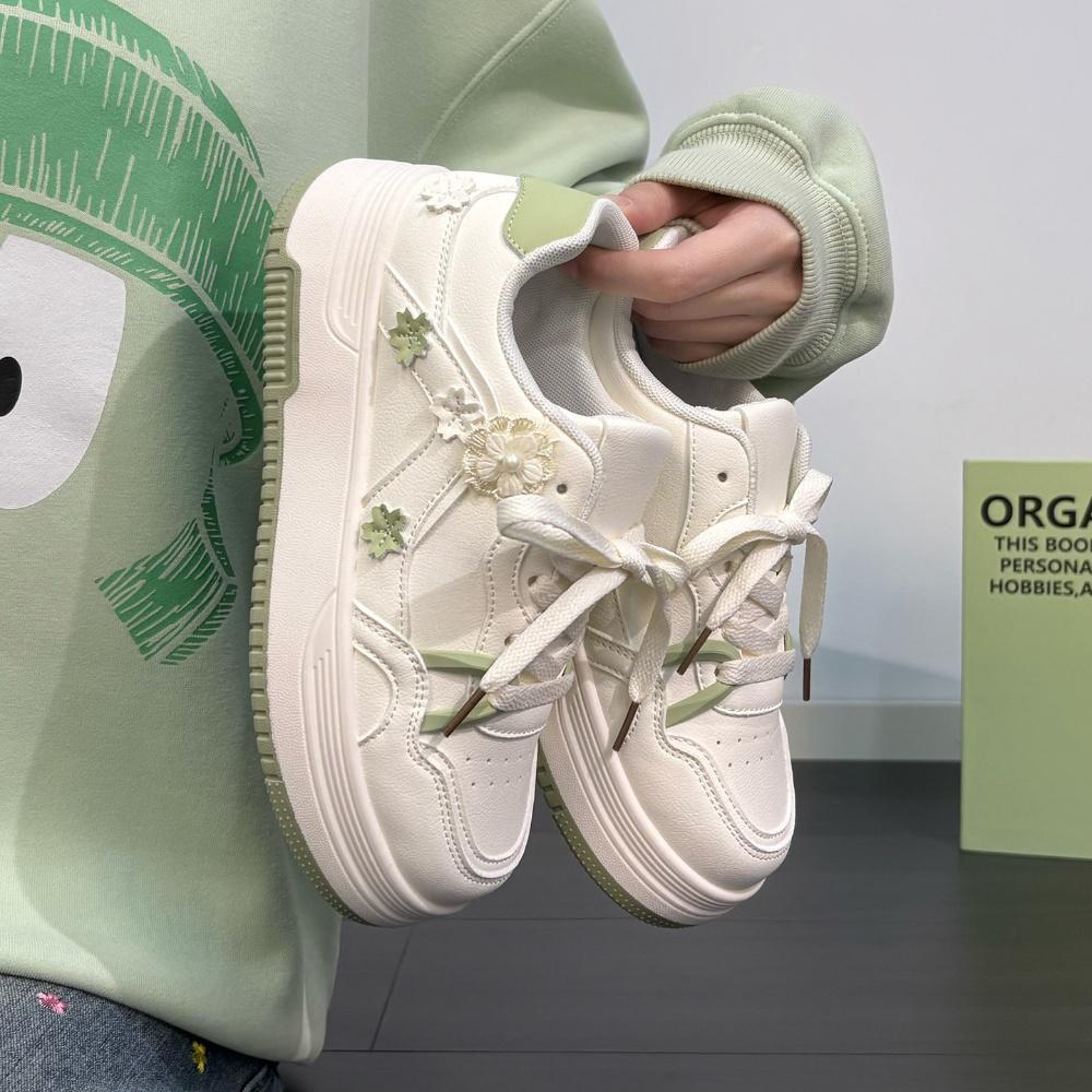 Girls versatile platform big head shoes New Korean board shoes Student casual fashion lightweight sports shoes tide