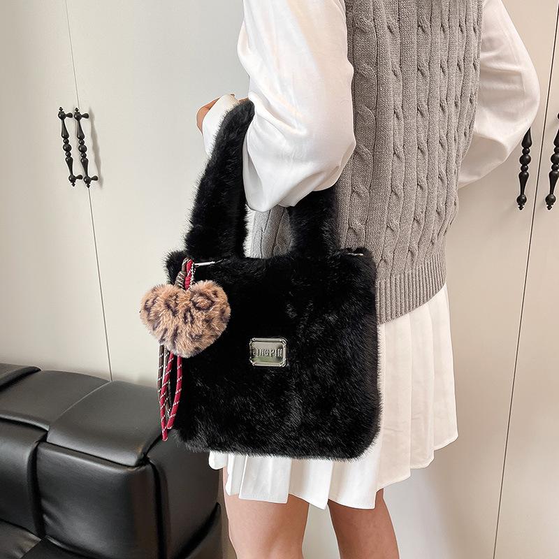 2025 Trendy Women's Plush Underarm Bag - Winter & Autumn Korean Fashion Handbag