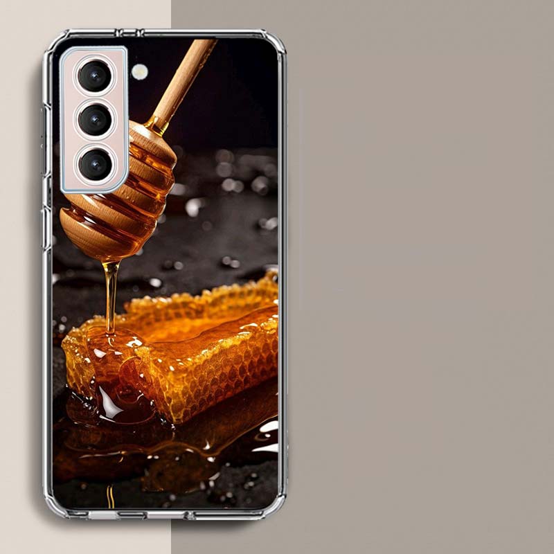 Golden Honey Dripping From Honeycomb Phone Case For Samsung A16 A26 A36 A56 A17 A15 A25 A35 A55 A14 A24 A34 A54 A04S A05S Galaxy