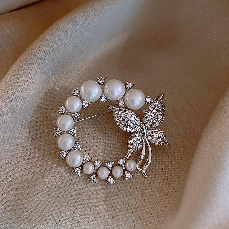 Elegant Wheat Ear Alloy Brooch: High-Grade Pin for Coats and Suits