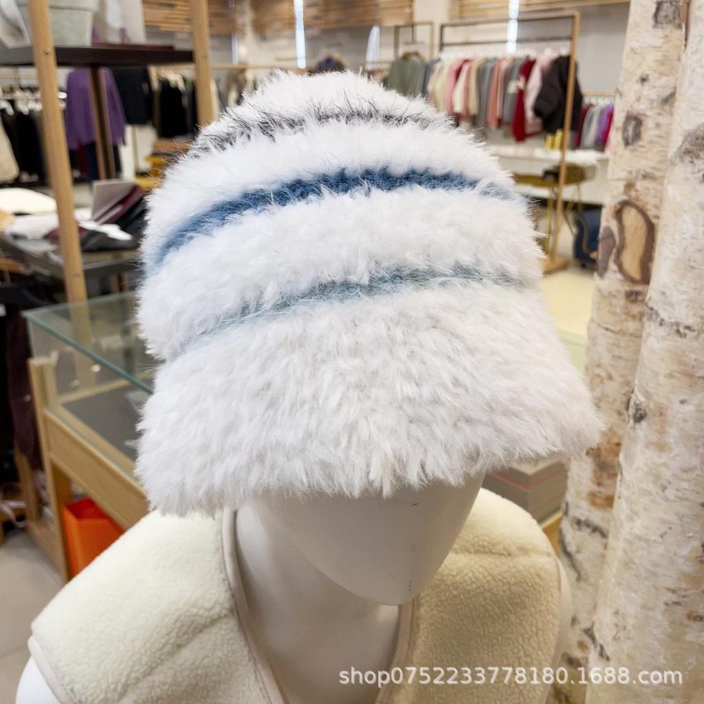 Thick Plush, Knitted Hat, Women's, Autumn and Winter Cold Resistant Woolen Hat, Warm Ear Protection, Small Face, Korean Version Big Head Circumference